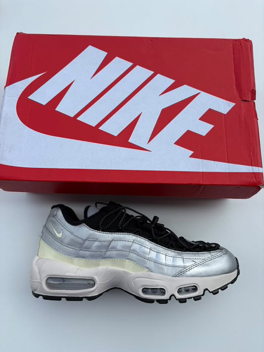 Nike AIR MAX 95